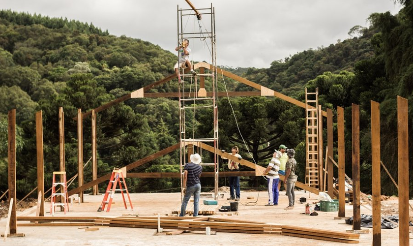 Um diferencial do projeto serão as moradias pré-moldadas. (Foto: Mais).