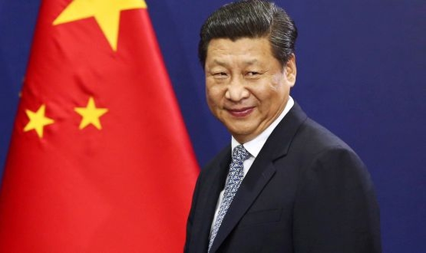 Presidente da China diz que comunistas devem ser "ateus inflexíveis