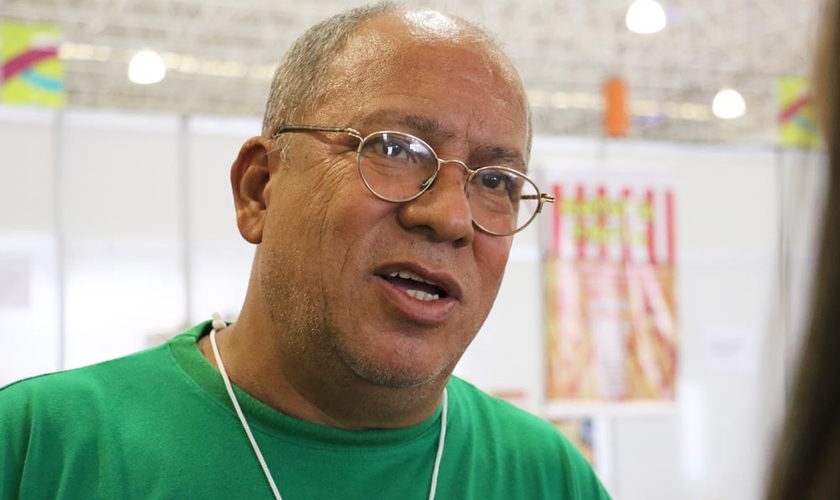 Pastor Humberto Machado, do projeto Cristolândia, em entrevista ao Guiame. (Foto: Guiame/ Marcos Paulo Corrêa)