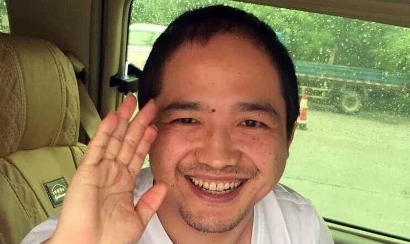Pasto Zhang Chongzhu lidera uma das igrejas sancionadas pelo Partido Comunista na China. (Foto: China Aid)