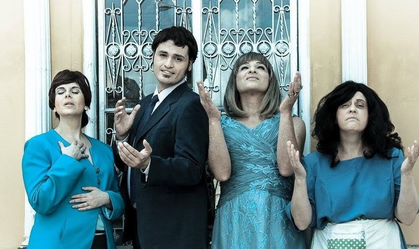 A peça Porno Gospel satiriza "reportagens" que envolvem evangélicos em suas pautas. (Foto: Band News)
