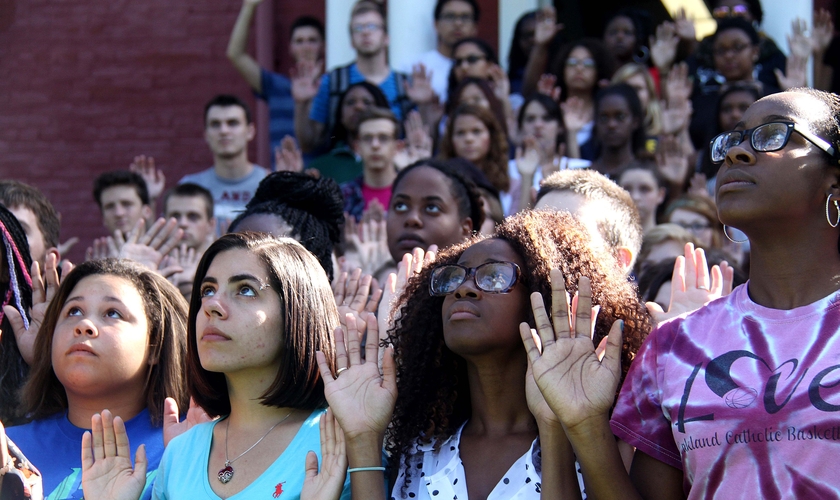 Mais de 150 estudantes foram salvos em apenas uma escola. (Foto: Meghan Hayman/The Campus)