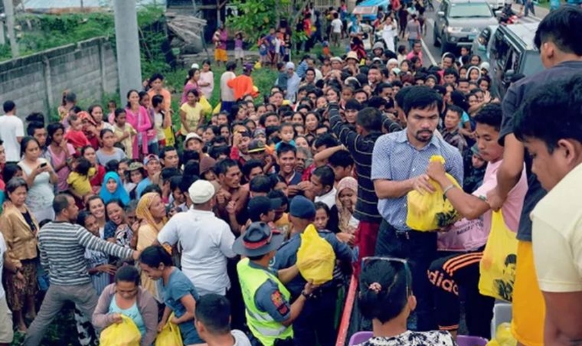 Ele também está construindo um ginásio de boxe onde os jovens poderão treinar. (Foto: Instagram/Manny Pacquiao).