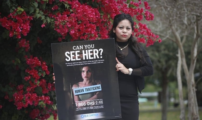 Rosa Castillo foi vítima do tráfico humano e hoje trabalha para conscientizar a todos sobre este crime. (Foto: Palm Beach Post)