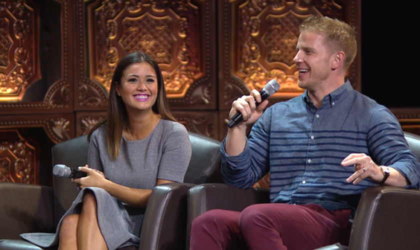 Sean Lowe e sua esposa, Catherine, durante entrevista. (Imagem: Youtube)