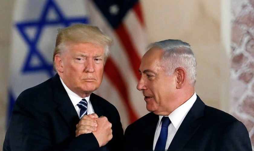 Presidente dos EUA Donald Trump e o primeiro-ministro de Israel Benjamin Netanyahu, em Jerusalém. (Foto: Ronen Zvulun/Reuters)