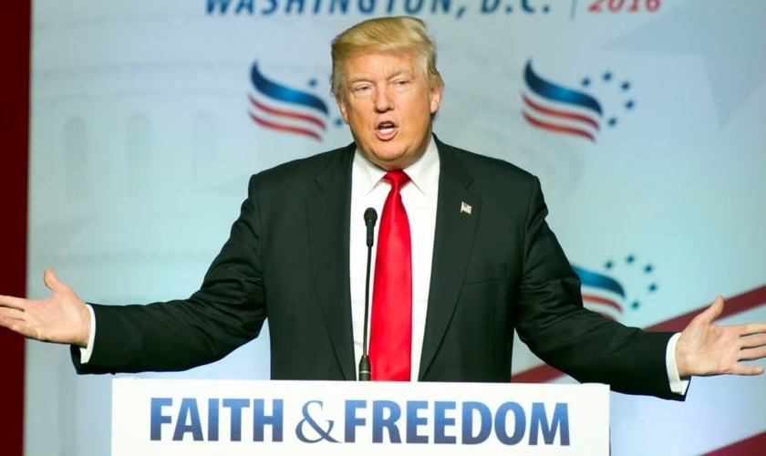 Donald Trump durante Conferência da Faith & Freedom. (Foto: AP)