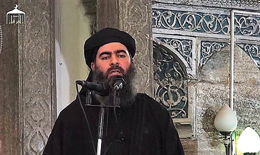 Lìder do Estado Islâmico, Abu Bakr al-Baghdadi em sua única aparição pública registrada. (Imagem: The Mirror)