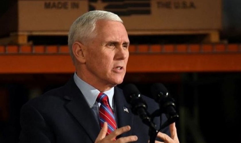 Vice-presidente dos EUA, Mike Pence, foi um dos preletores na conferência anual da organização 'Cristãos Unidos por Israel'. (Foto: Reuters)