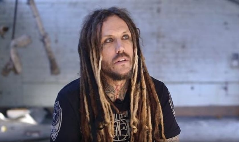Brian “Head” Welch é guitarrista da banda de metal Korn. (Foto: Reprodução)