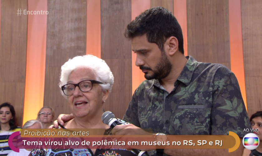 Dona Regina surpreendeu artistas da Rede Globo ao se opor à 'exposição de arte' do MAM. (Imagem: GShow)