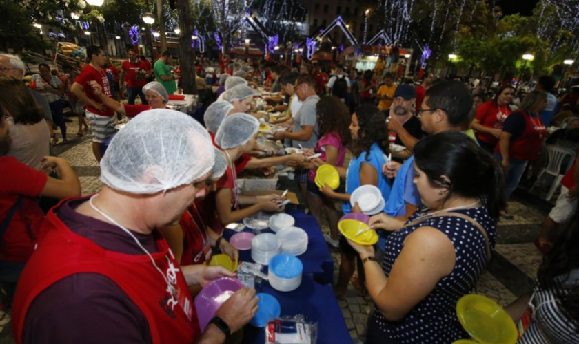 A ação foi realizada no dia 24 de dezembro. (Foto: Mateus Dantas / O POVO)