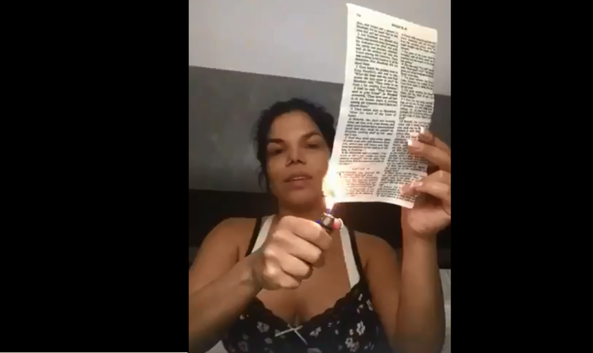 Day McCarthy continua protagonizando polêmicas nas redes sociais. (Foto: Reprodução).