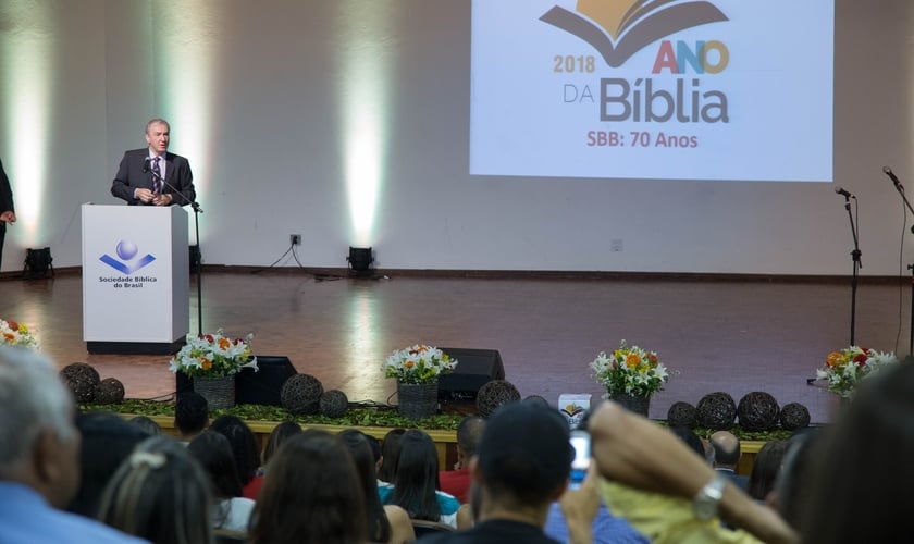 Considerada um tesouro da humanidade, a Bíblia completa já foi traduzida para 648 línguas. (Foto: Divulgação).