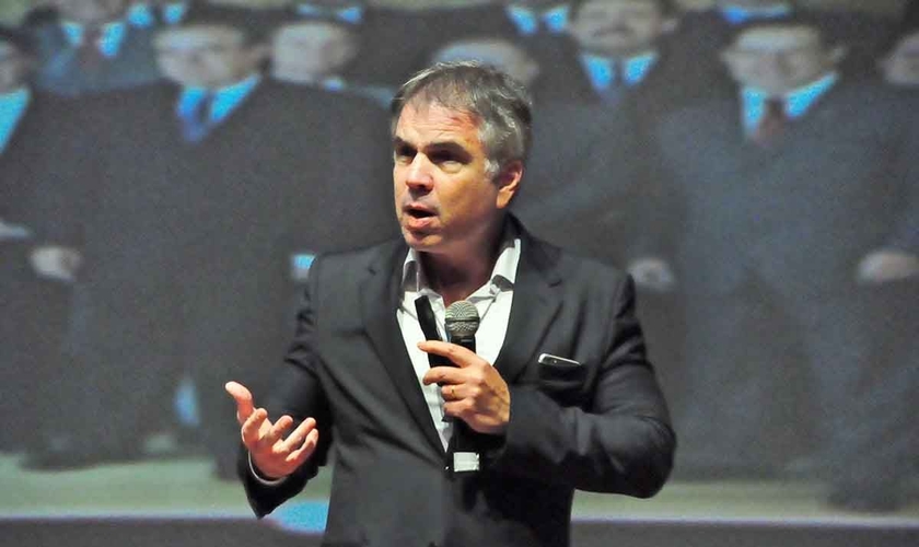 Flavio Rocha diz estar orando para que "2018 traga novas lideranças". (Foto: Reprodução).