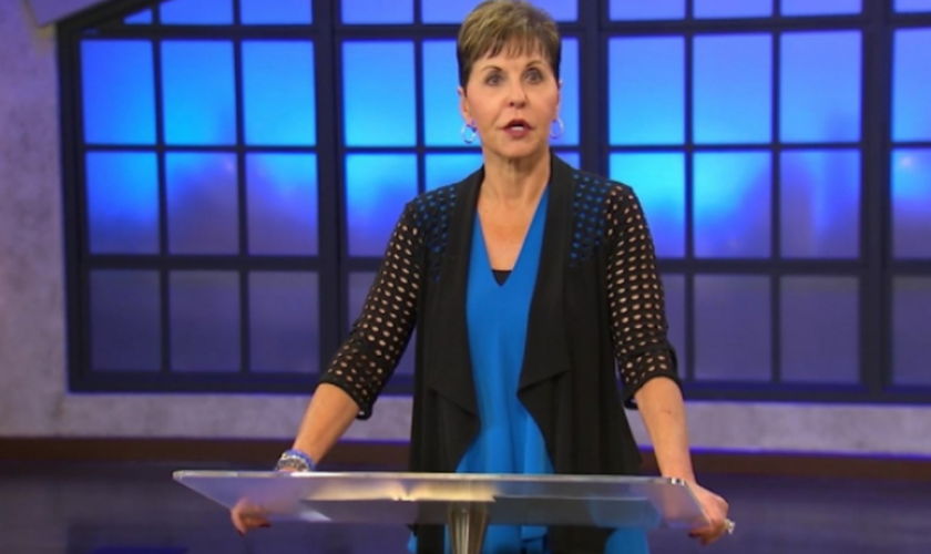 Joyce Meyer disse que ninguém pode resolver os problemas do mundo sozinho. (Foto: Reprodução).