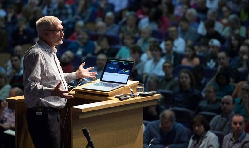 Ken Ham Ã© um cientista australiano conhecido principalmente por defender o criacionismo. (Foto: ReproduÃ§Ã£o/Facebook)