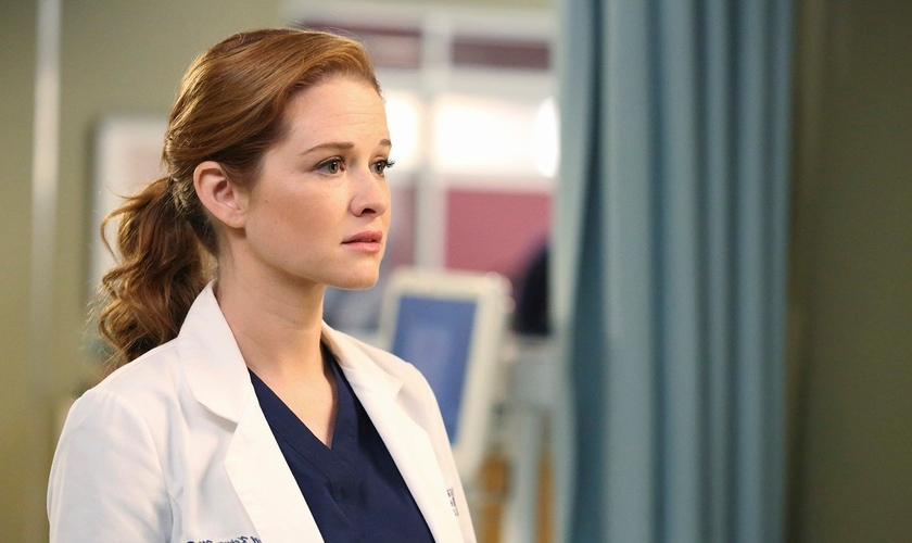 Além de Sara, o filme ainda conta com outras estrelas de "Grey's Anatomy". (Foto: Reprodução).