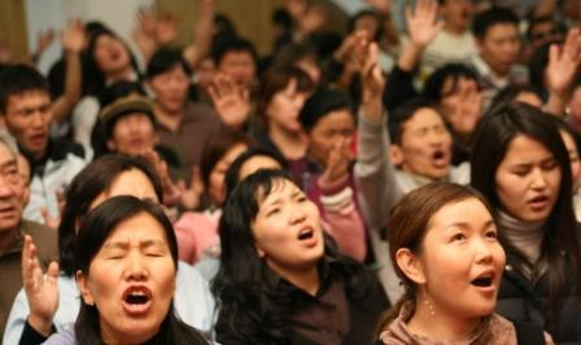 Reunião de adoração em Ulaanbaatar, na capital da Mongólia, em março de 2008. (Foto: Reprodução)