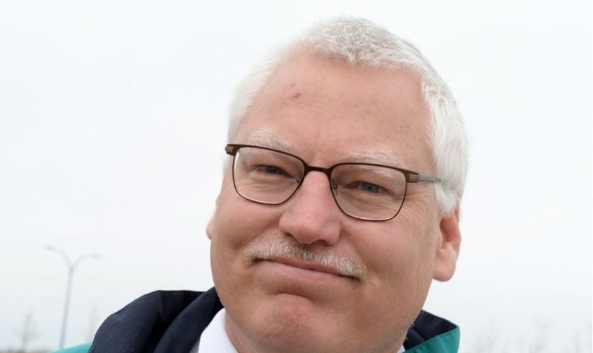 Bill Whatcott recebeu o mandado de prisão em junho deste ano. (Foto: Reprodução)