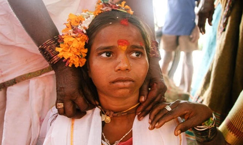 Ritual Devadasi recebe garotas como 'prostitutas sagradas' em templos hindus. (Foto: Your Story)