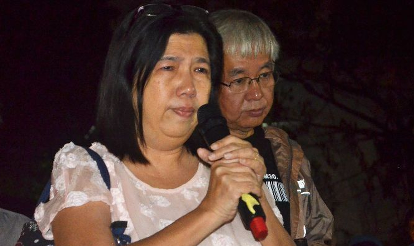 Susanna Koh, esposa do pastor Raymond Koh, escreveu uma declaração onde ressalta sua dependência de Deus. (Foto: Portas Abertas).