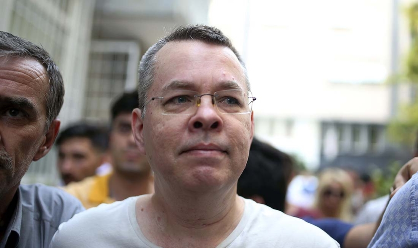Andrew Brunson é um pastor norte-americano, que permaneceu cerca de 2 anos meio preso na Turquia, acusado injustamente de "terrorismo". (Foto: Reuters)