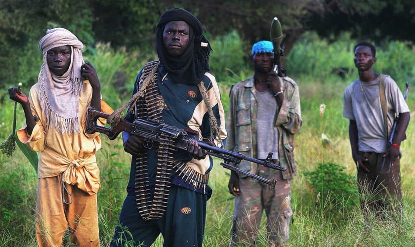 Extremistas Fulani são pastores (criadores de gado) nigerianos que estão sendo doutrinados pelo extremismo islâmico para atacar cristãos. (Foto: Scott Nelson/Getty Images)