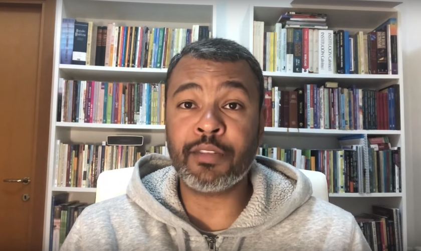 Pastor Luiz Carlos tem trabalhado na implantação de uma igreja em Roma. (Imagem: Youtube / Reprodução)