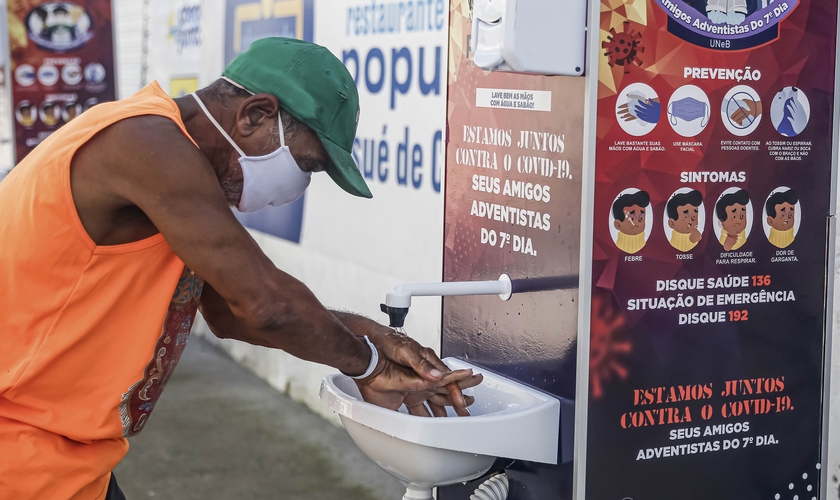 Pias são instaladas em bairros com grande concentração de pessoas em situação de rua. (Foto: Divulgação)