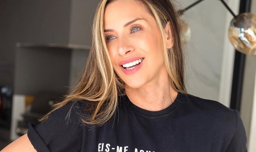 Lizi Benites falou sobre detalhes de seu encontro com Deus. (Foto: Instagram/Lizi Benites)