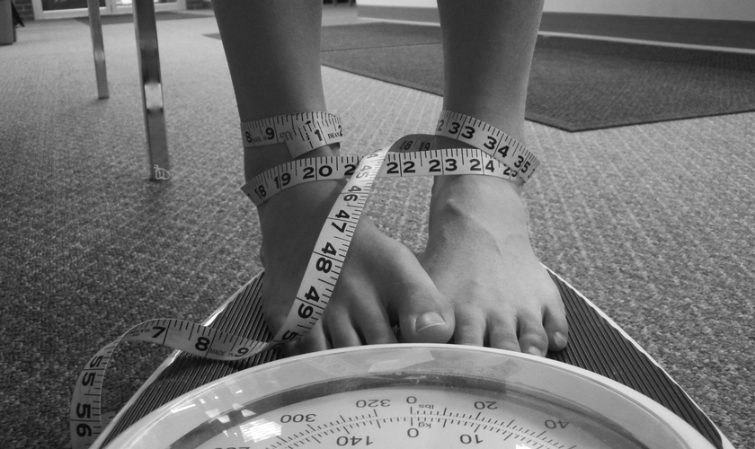 Os distúrbios são um risco para sua saúde física, mental e espiritual. (Foto:Reprodução)