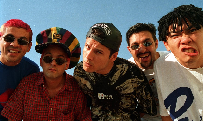 Em apenas nove meses, a banda vendeu mais de 1,2 milhão de discos. (Foto: Reprodução)