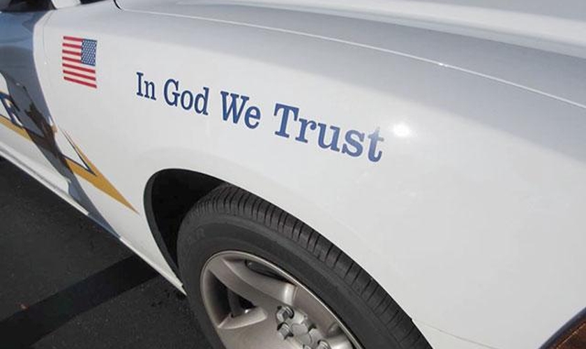 In God We Trust (Em Deus Confiamos) é o lema nacional dos Estados Unidos. (Foto: Reprodução)