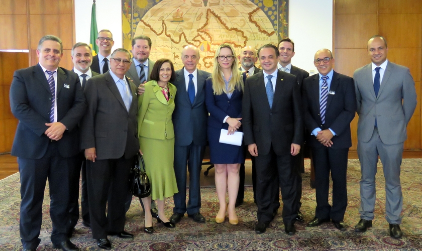 Líderes evangélicos se encontraram com o ministro das Relações Exteriores. (Foto: Izys Moreira - Assessoria de Imprensa)