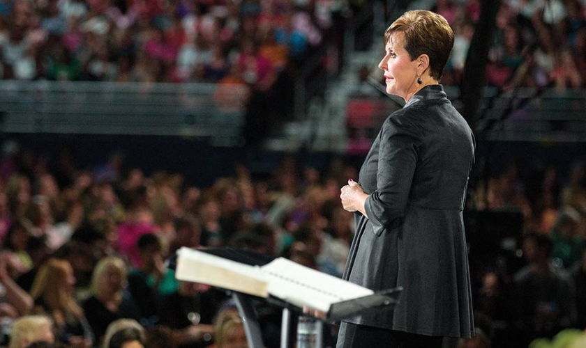 A pastora encorajou os cristãos a continuar a sonhar. (Foto: Reprodução).