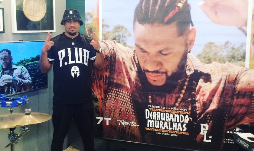 Luo participou de um bate-papo com o público pelo Facebook Mentions. (Foto: Divulgação).