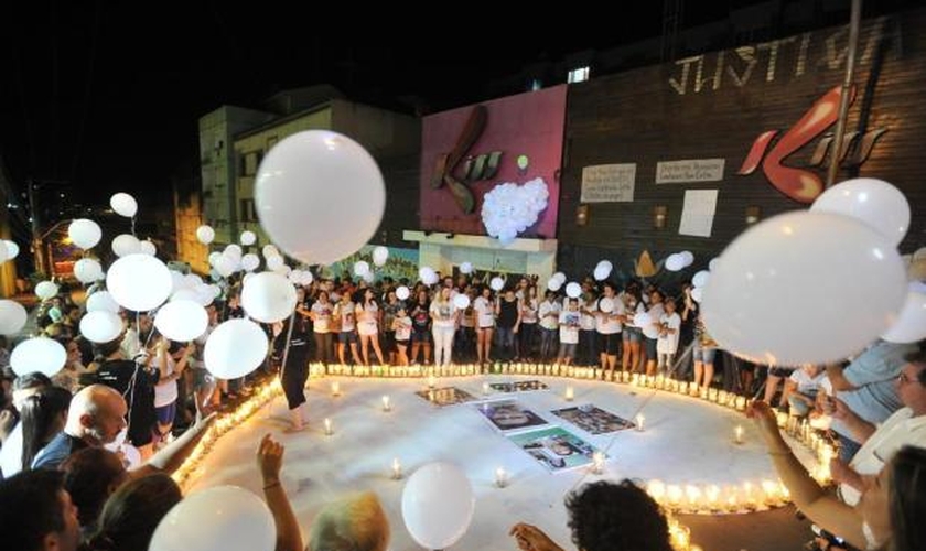 Famílias prestam homenagens às vítimas da Boate Kiss, em Santa Maria (RS)