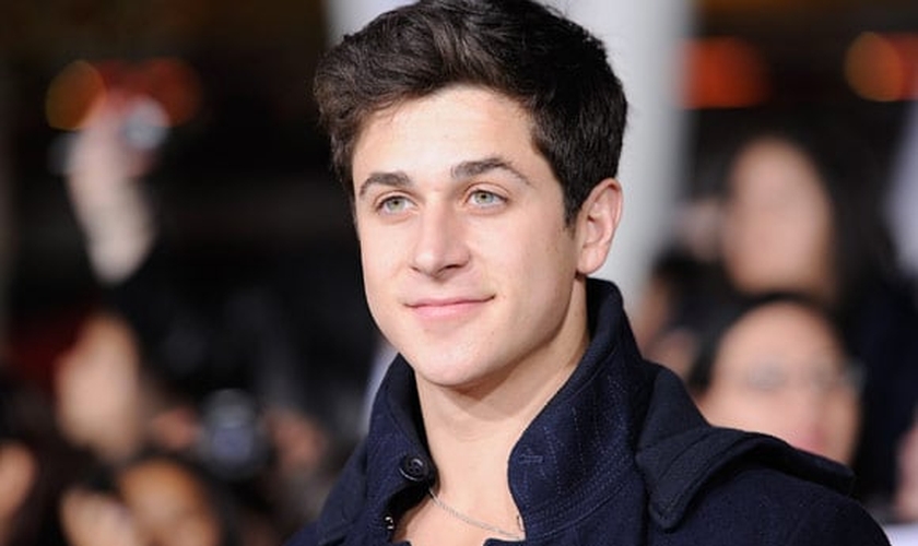 David Henrie trabalhou em produções da Disney, mas afirmou que trabalhar neste filme cristão foi algo transformador em sua vida