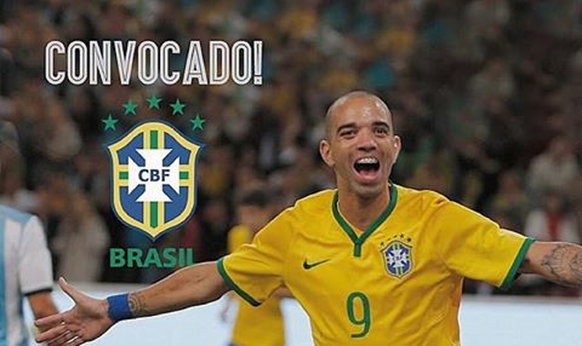 Diego Tardelli é um dos 23 convocados para disputar a Copa América, sob o comando do técnico Dunga, no Chile.
