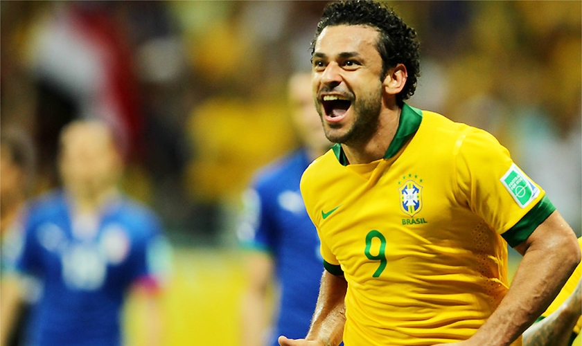 O lado espiritual ganhou mais força depois do fracasso da seleção brasileira na Copa do Mundo.