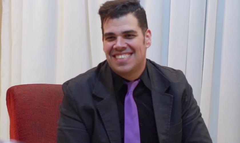 Paxtorzão, personagem de Daniel Araújo que ficou conhecido nos vídeos de humor do Youtube.