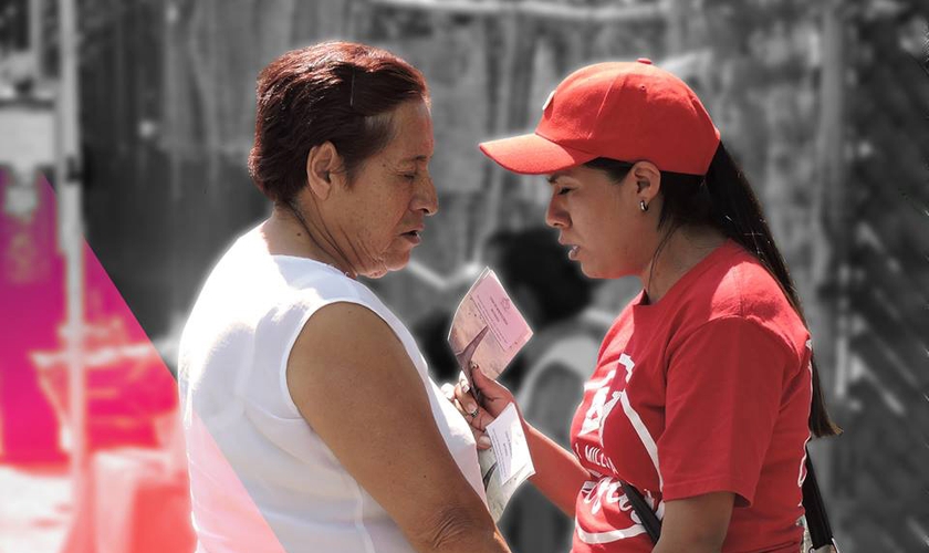 Evangelista pregaram o Evangelho durante um dia inteiro no México. (Foto: 1 Millón para Jesús)
