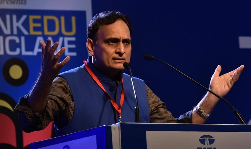 Rakesh Sinha é fundador da Rashtriya Swayamsevak Sangh (RSS), uma organização nacionalista hindu. (Foto: Reprodução)