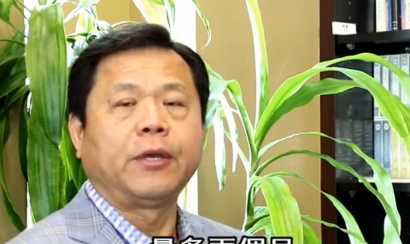 Pastor com cidadania americana e taiwanesa, Michael Yu foi apreendido em Xangai por sua crença religiosa. (Foto: Reprodução/ChinaAid)