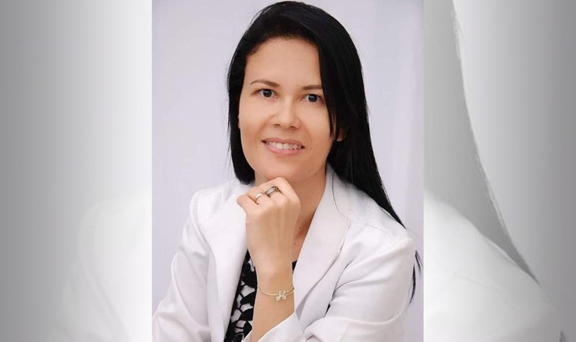 Simone Soares foi vítima de João de Deus. (Foto: Reprodução/UOL)