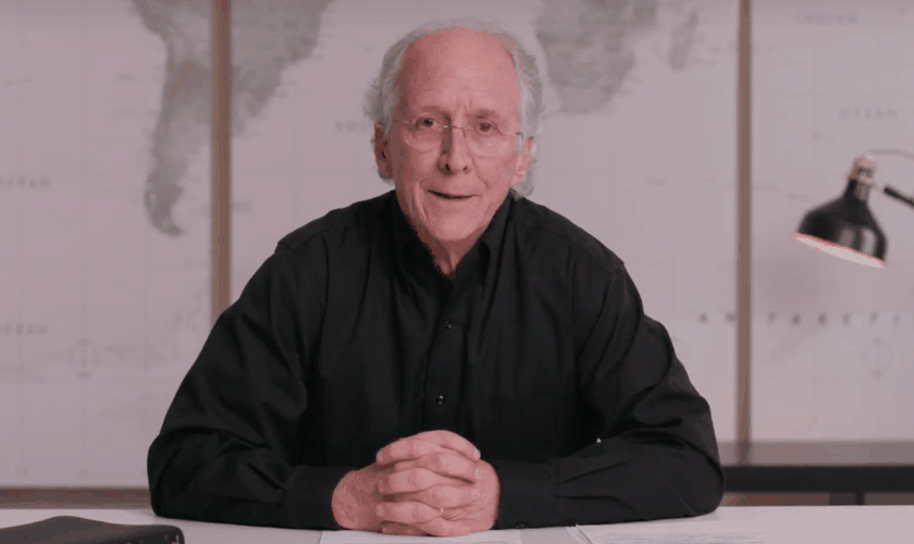 John Piper durante aconselhamento. (Foto: Reprodução/YouTube)