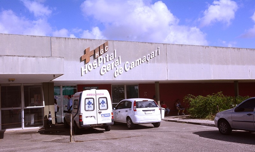Fachada do Hospital Geral de Camaçari (HGC), onde o homem está internado. (Foto: Reprodução/Bahia Comenta)