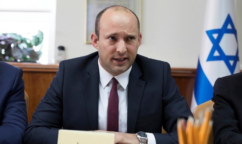 O ministro da Defesa de Israel, Naftali Bennett. (Foto: Reprodução/Reuters)