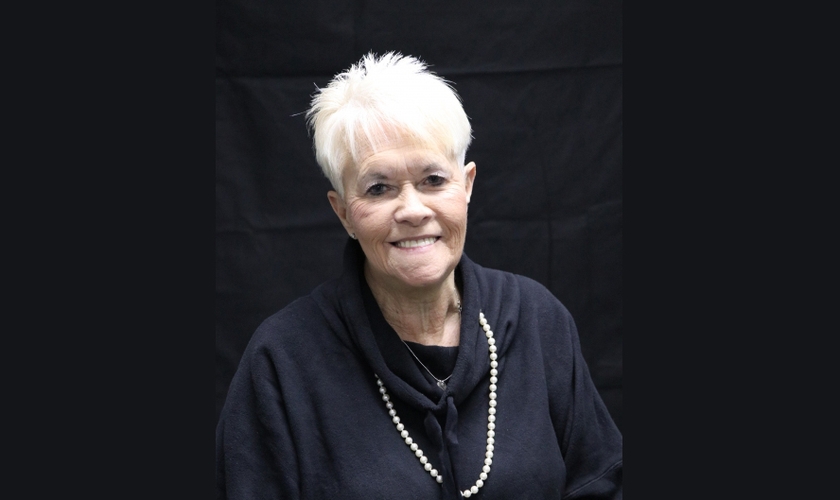 Charlotte Holmes teve uma visão do céu nos 11 minutos em que foi declarada morta. (Foto: Ozark County Times)